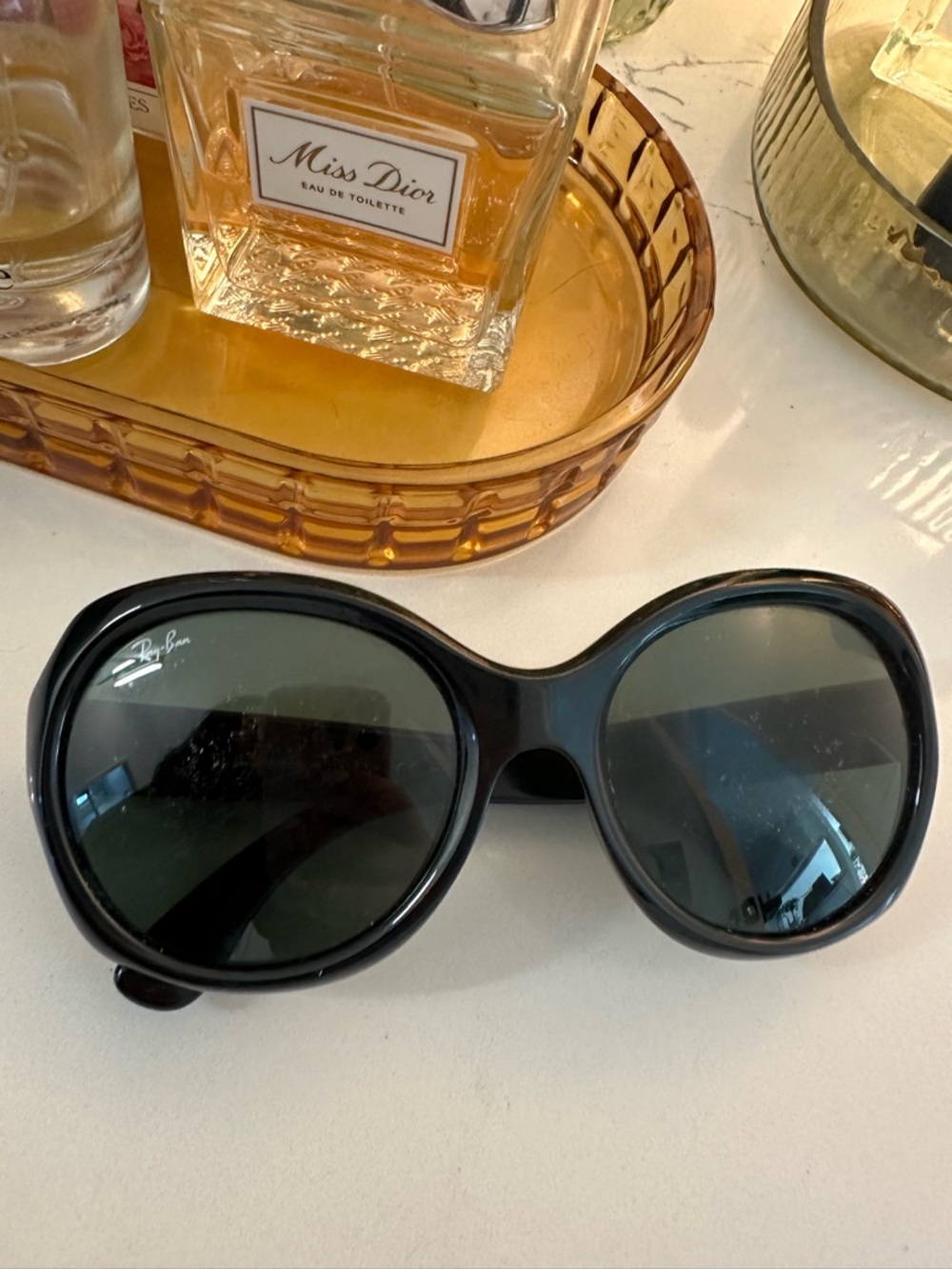 Ray-Ban Women’s Black Oversized Round Sunglasses